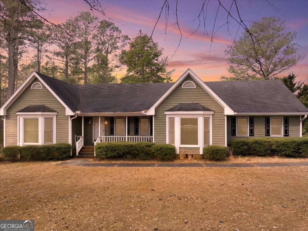 Photo of 675 Sandy Ridge Road, Mcdonough, GA 30252 (MLS # 10708569)