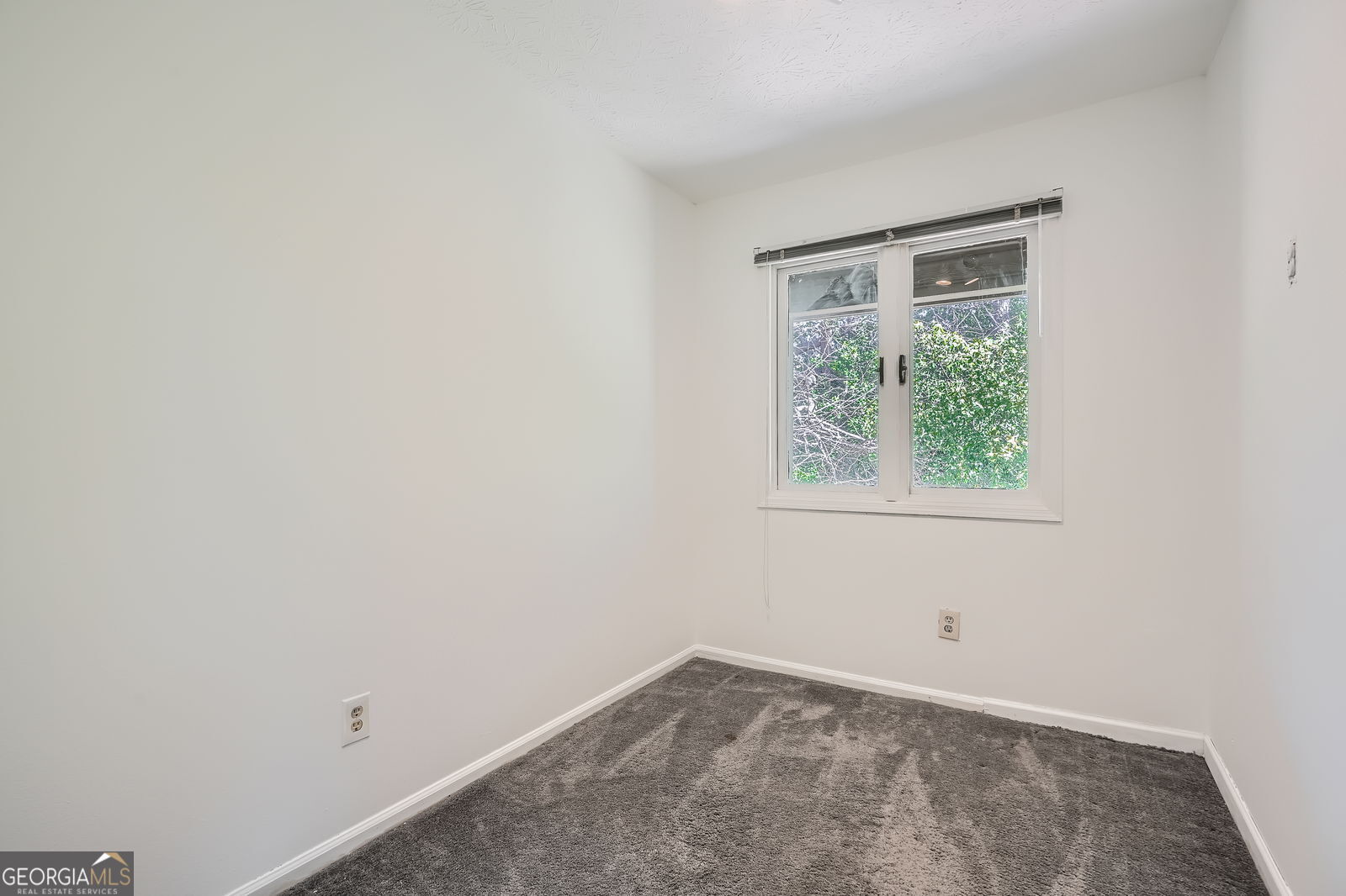 CEDAR CANYON - Residential
