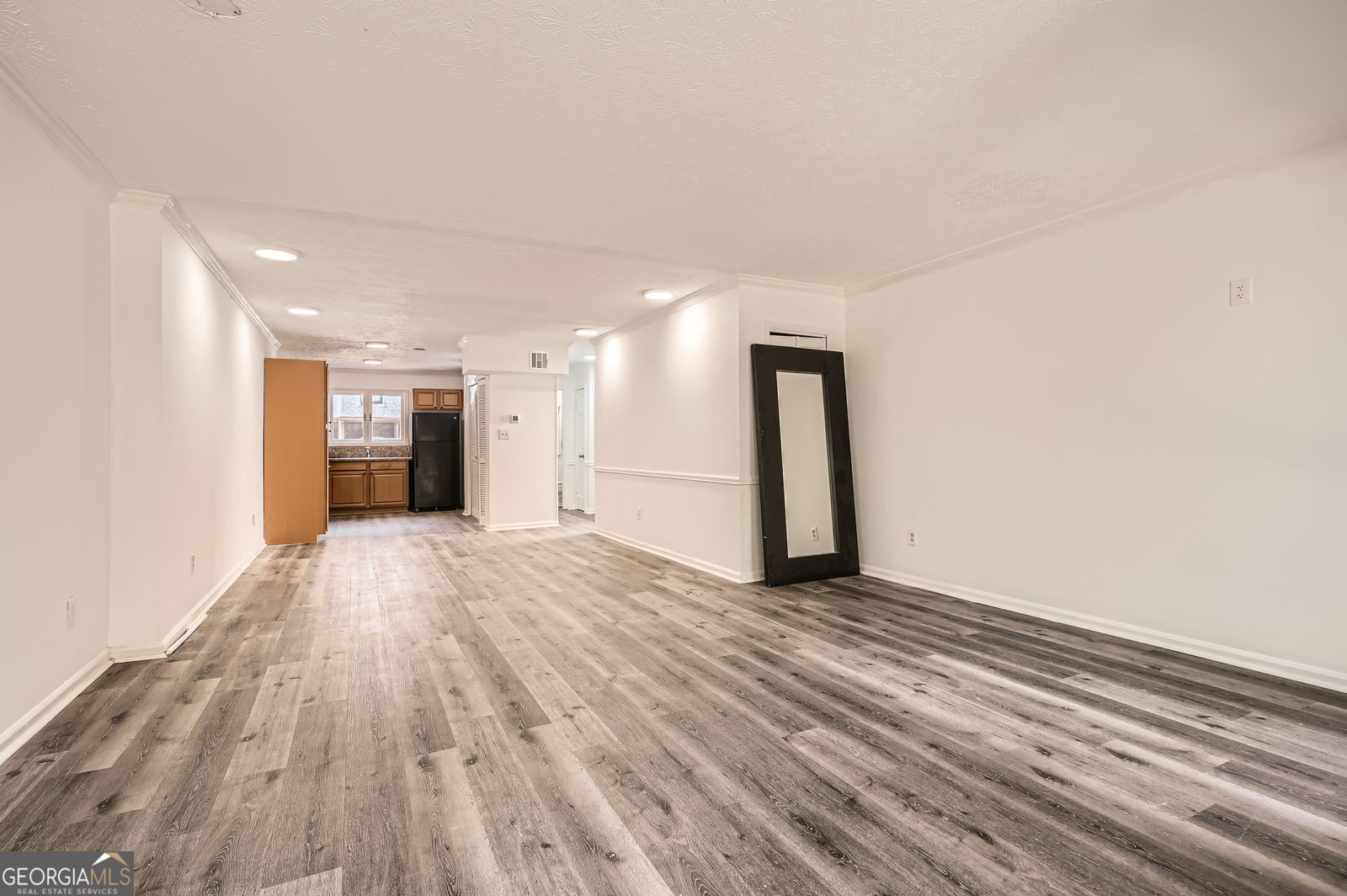 CEDAR CANYON - Residential