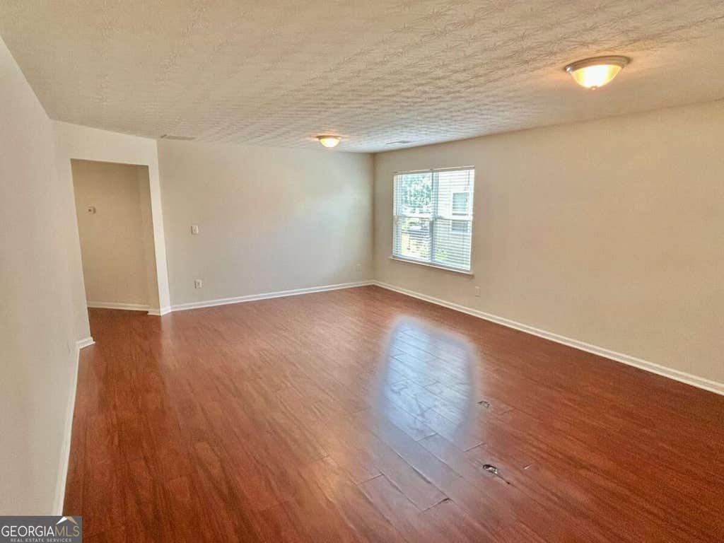 Photo of 6536 Waterford Street SW, Atlanta, GA 30331 (MLS # 10830022)