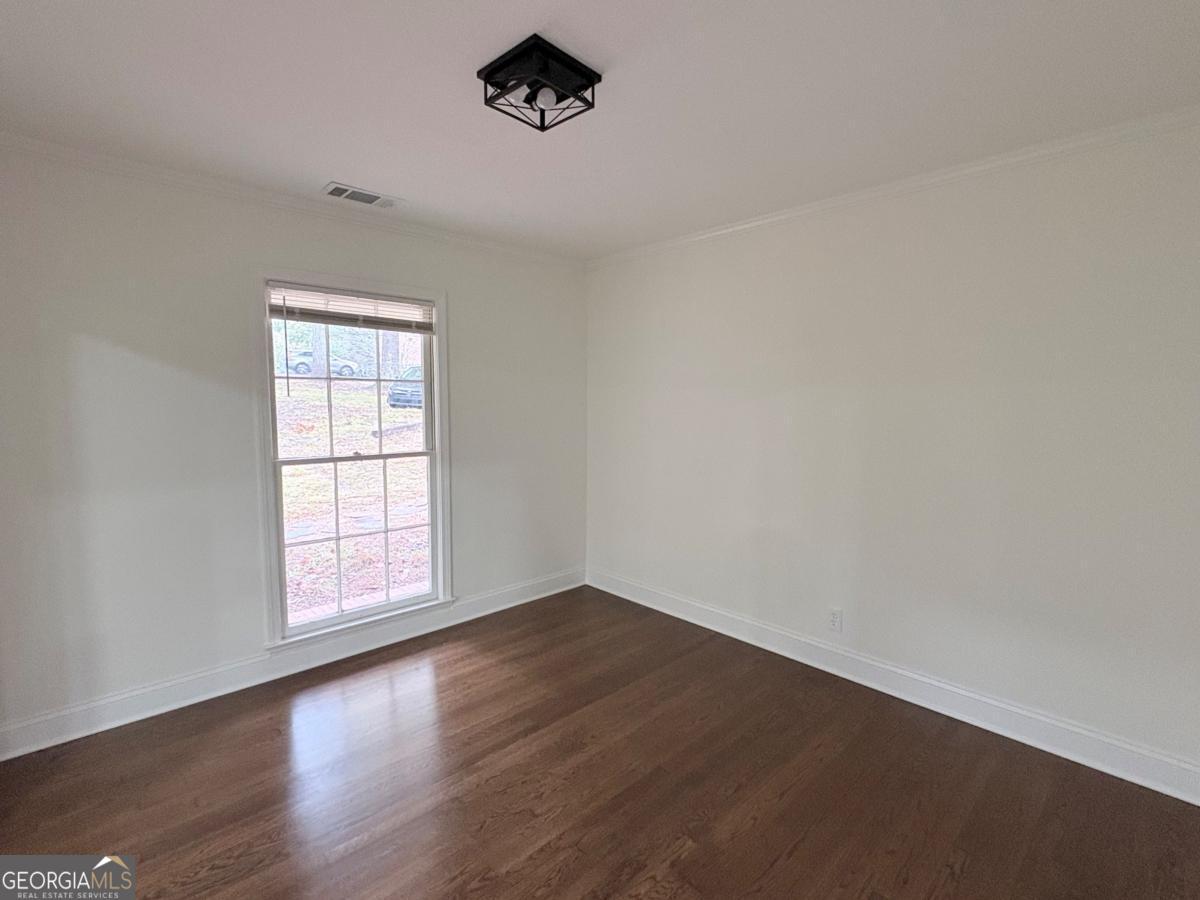 1110 Upper Hembree RD