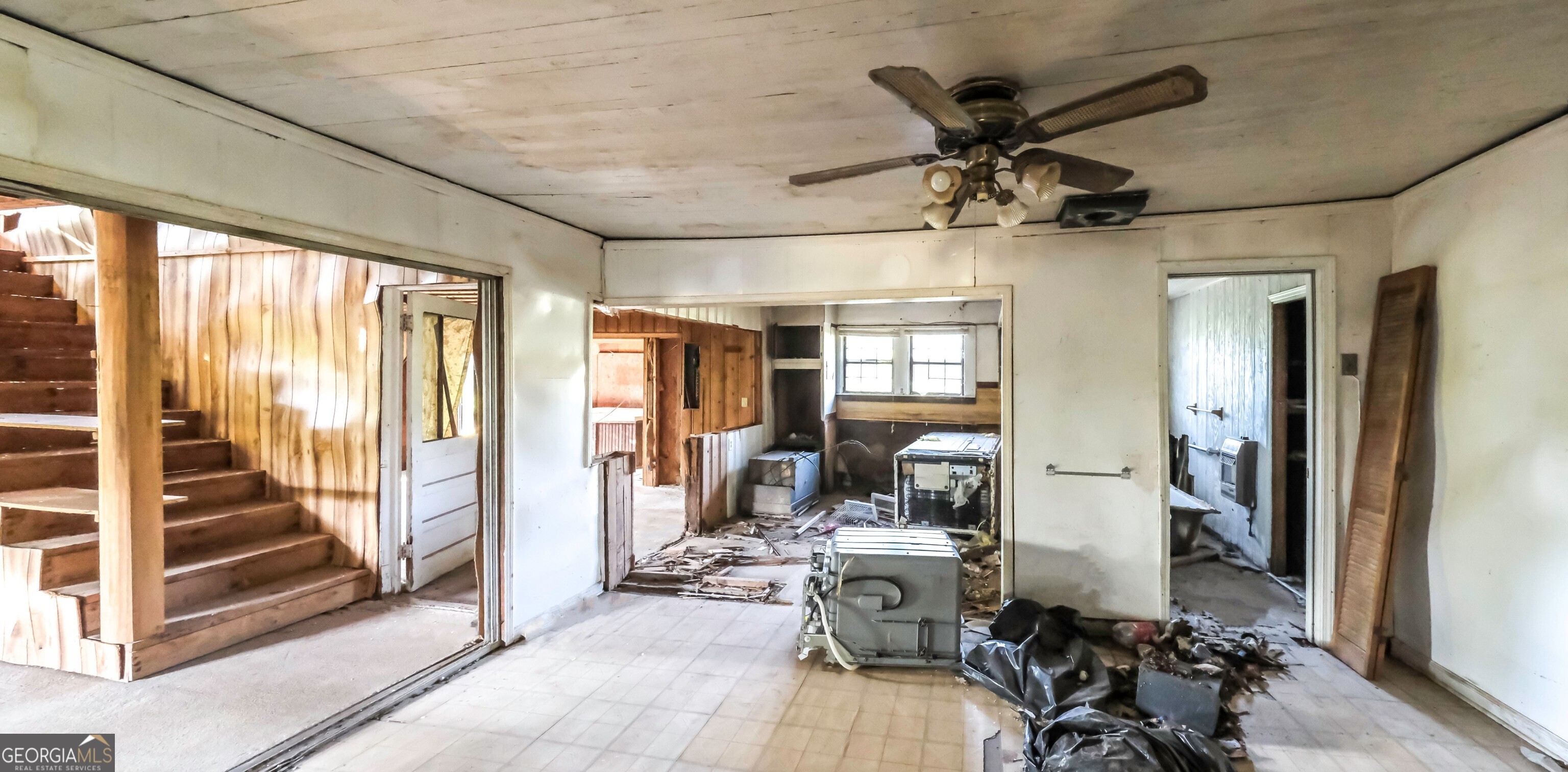 Waco, Georgia 30182, United States, 4 Bedrooms Bedrooms, ,2 BathroomsBathrooms,Residential,Active,46048