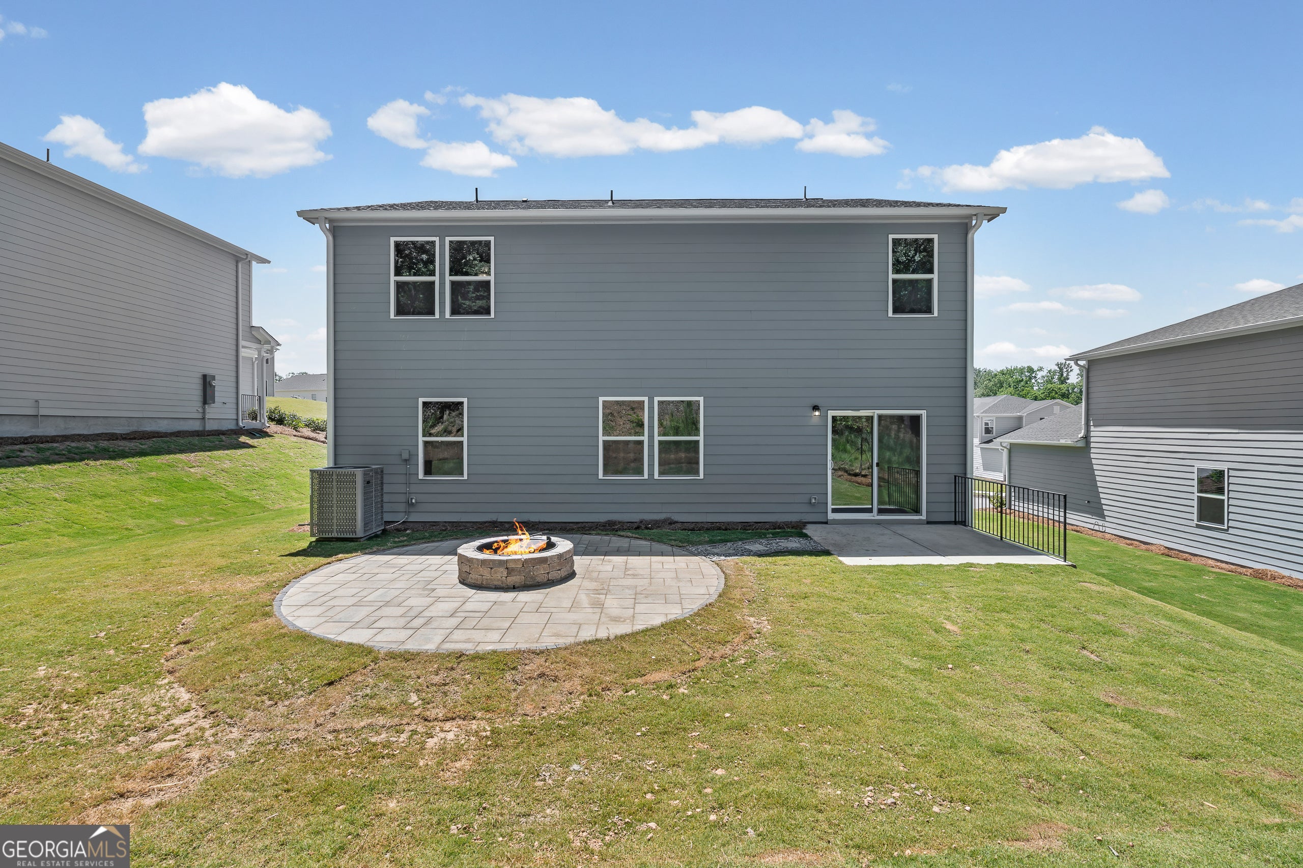 3084 Orwell DR