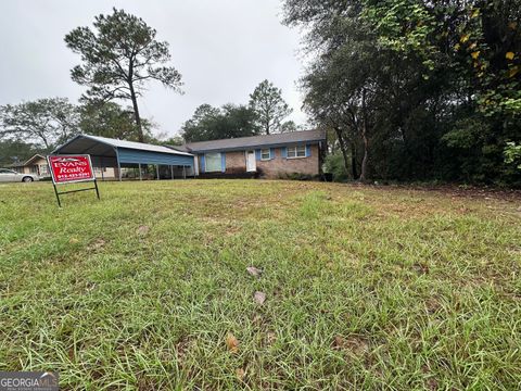 A home in Eastman