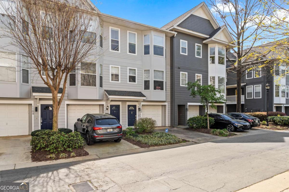 951 Glenwood AVE SE 1106