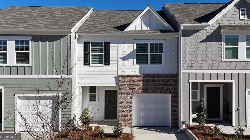 Photo of 1108 Lucienne Boulevard, Auburn, GA 30011 (MLS # 10796276)