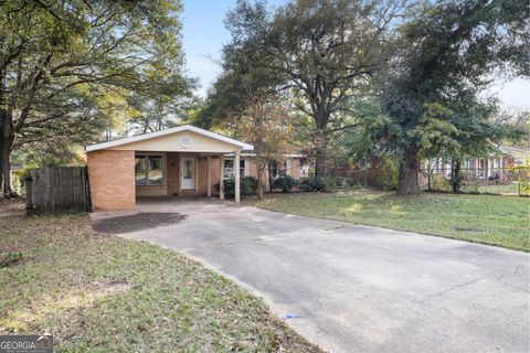 A home in Warner Robins