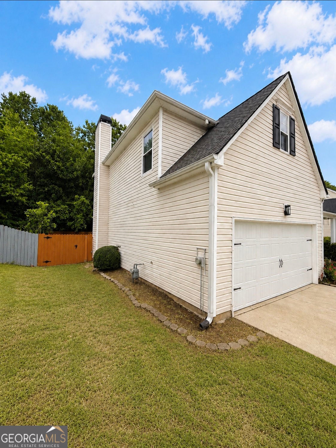 2162 Fall Creek LNDG