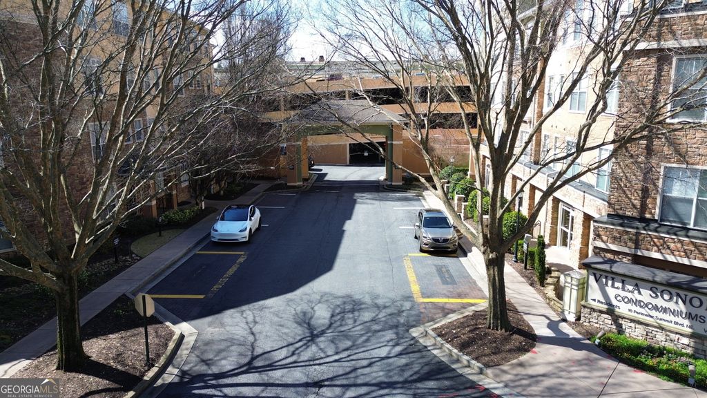 Photo of 10 Perimeter Summit Boulevard #3201, Brookhaven, GA 30319 (MLS # 10706553)