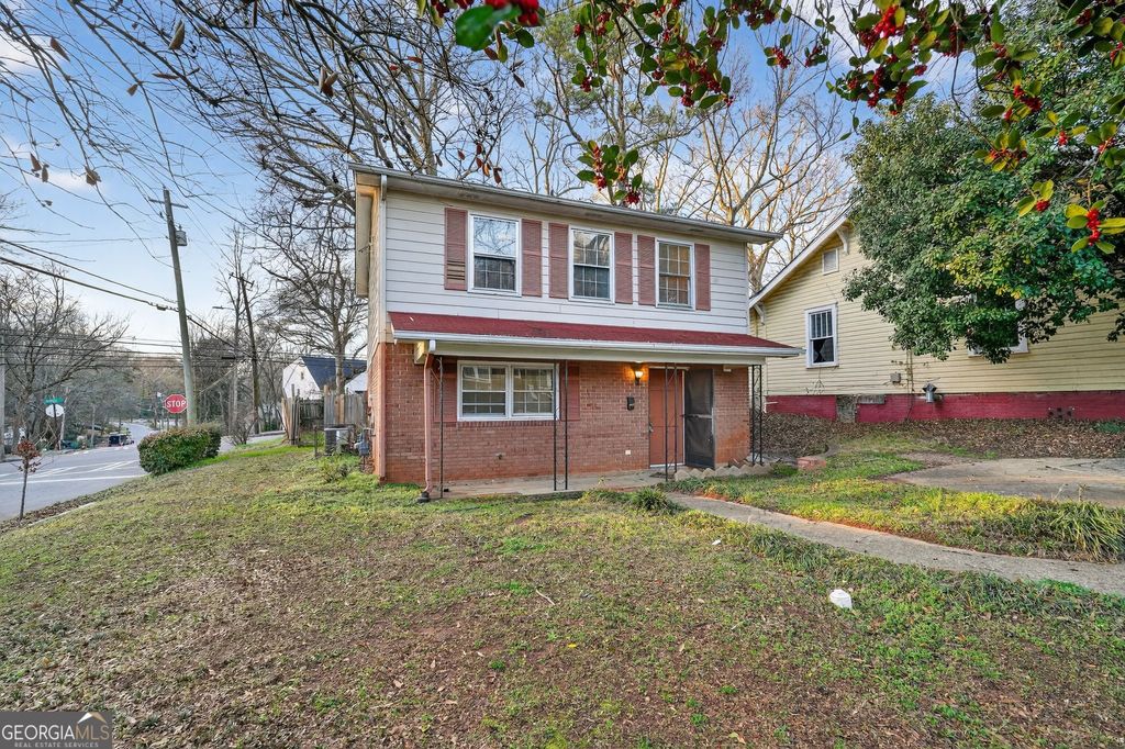 Photo of 2653 Lester Street, Atlanta, GA 30344 (MLS # 10674079)