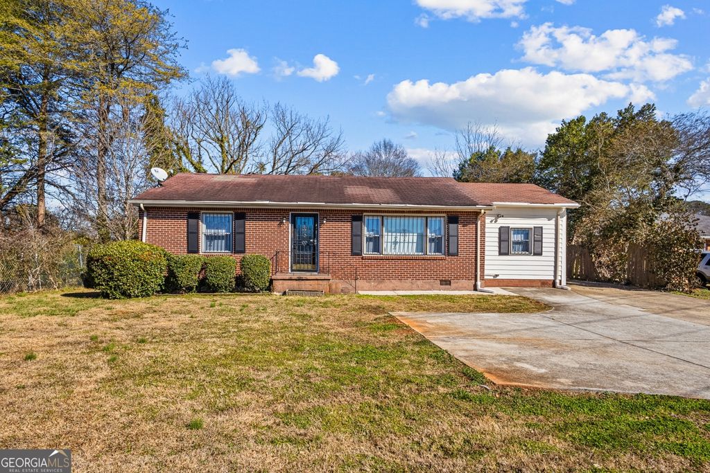 Photo of 1406 Columbia Drive, Decatur, GA 30032 (MLS # 10693587)