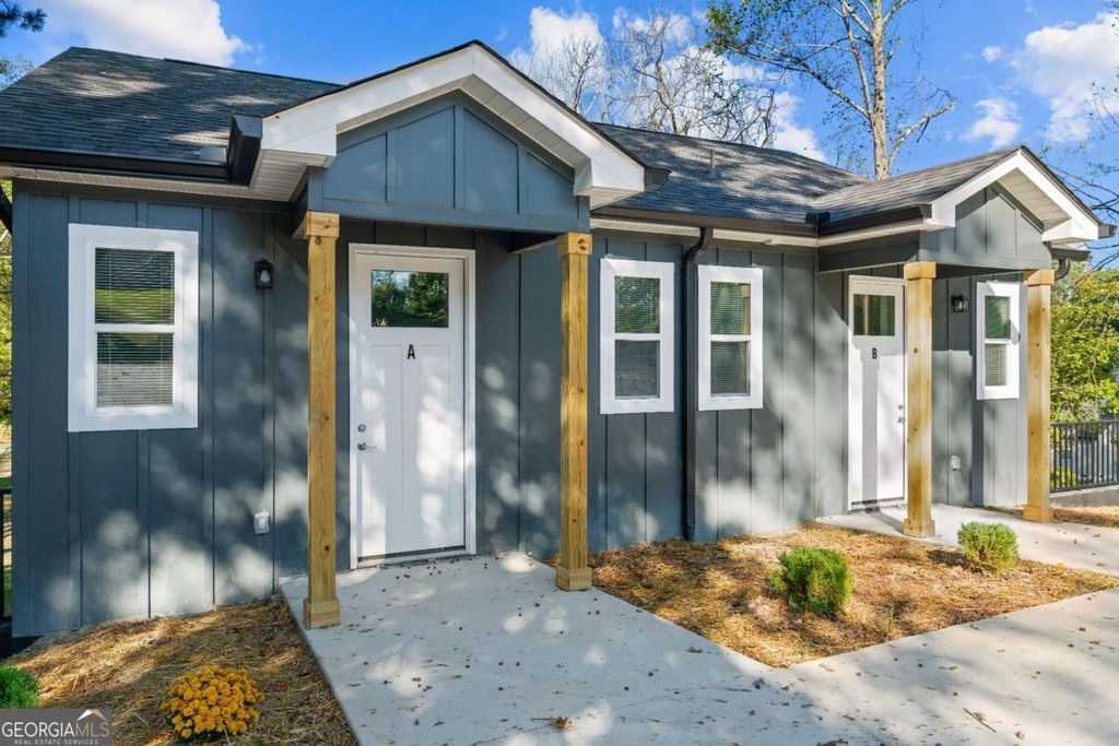 Photo of 1380 Lida Street, Dalton, GA 30720 (MLS # 10624726)