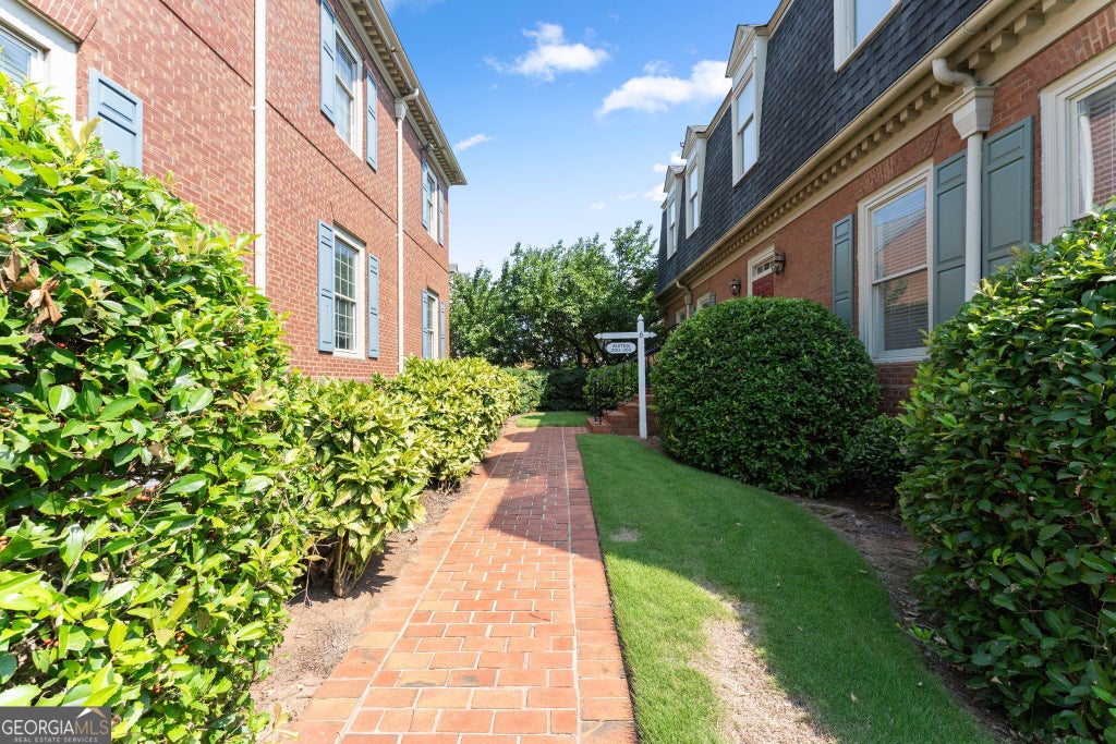 Photo of 7000 Peachtree Dunwoody Road NE, Building 6 #350, Atlanta, GA 30328 (MLS # 10822883)
