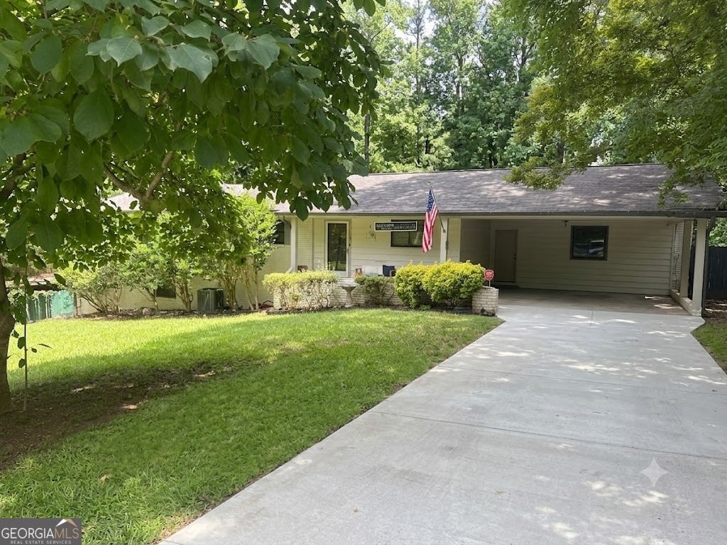 Photo of 2665 Colonial Drive, College Park, GA 30337 (MLS # 10813373)