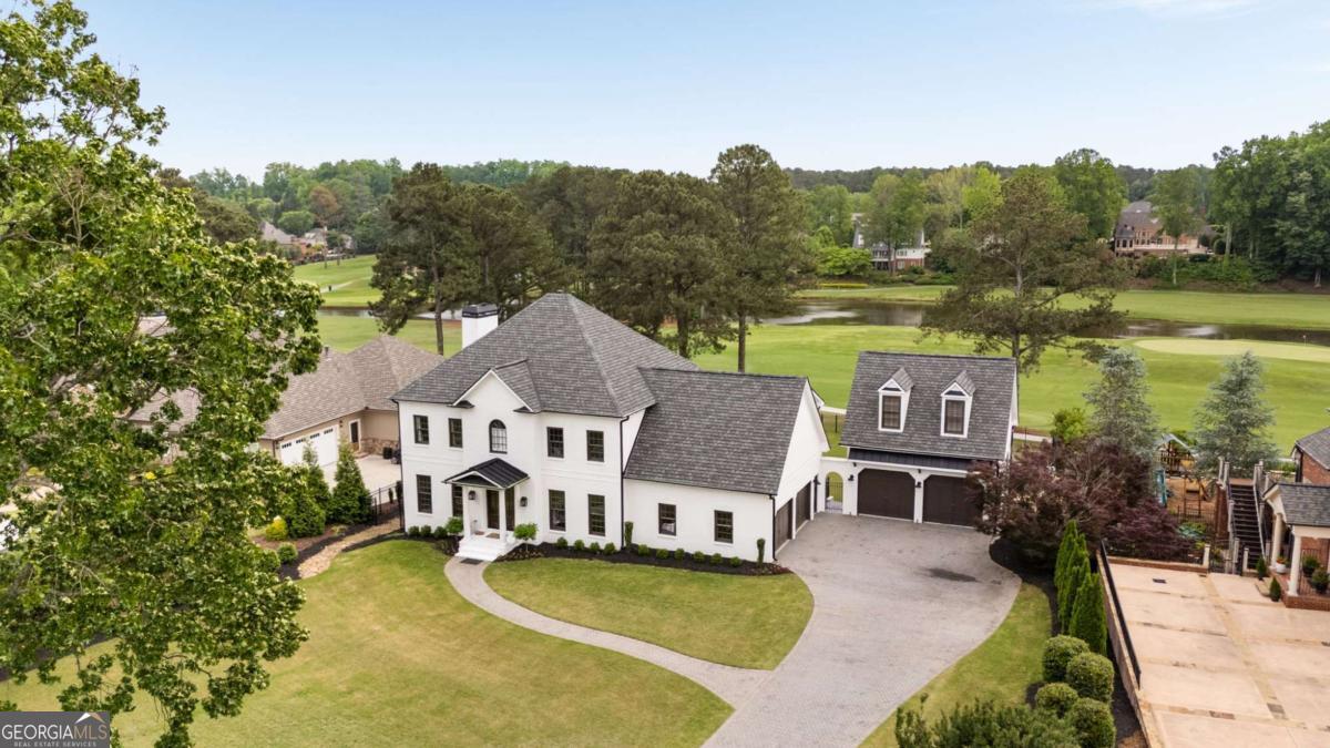 2211 Lattimore Farm DR NW