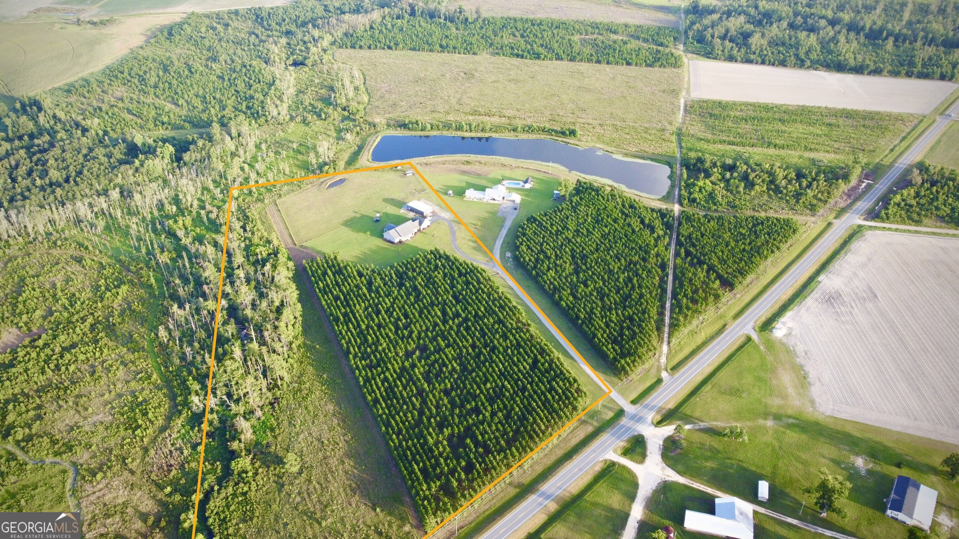 2493 Broxton HWY