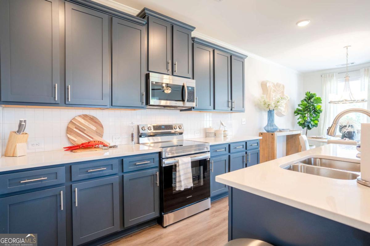3979 Streamlet WAY 153