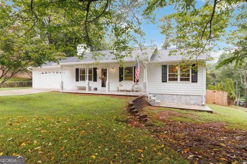 Photo of 6428 PARADISE POINT Road, Flowery Branch, GA 30542 (MLS # 10703142)