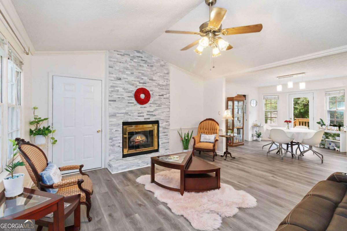 6428 PARADISE POINT RD