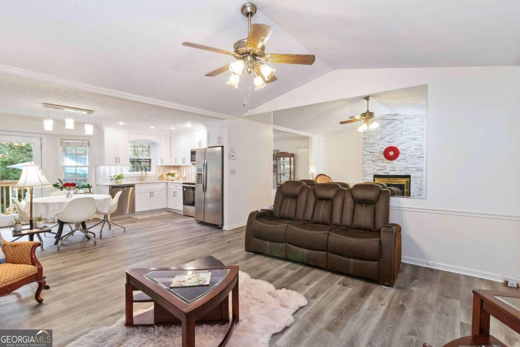 Photo of 6428 PARADISE POINT Road, Flowery Branch, GA 30542 (MLS # 10703142)