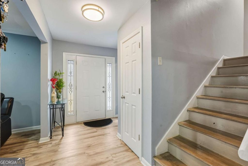 Photo of 3875 Wisteria Lane, Atlanta, GA 30331 (MLS # 10757452)