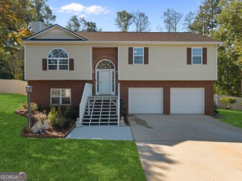 Photo of 1281 Eagles Nest Circle, Carrollton, GA 30116 (MLS # 10630501)