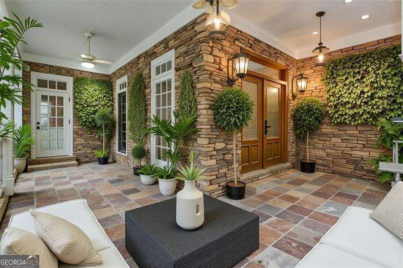 2068 Coolidge WAY NW