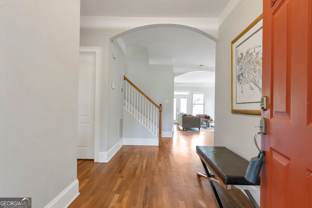 Photo of 967 Victory Drive SW, Atlanta, GA 30310 (MLS # 10793444)