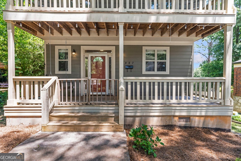Photo of 967 Victory Drive SW, Atlanta, GA 30310 (MLS # 10793444)