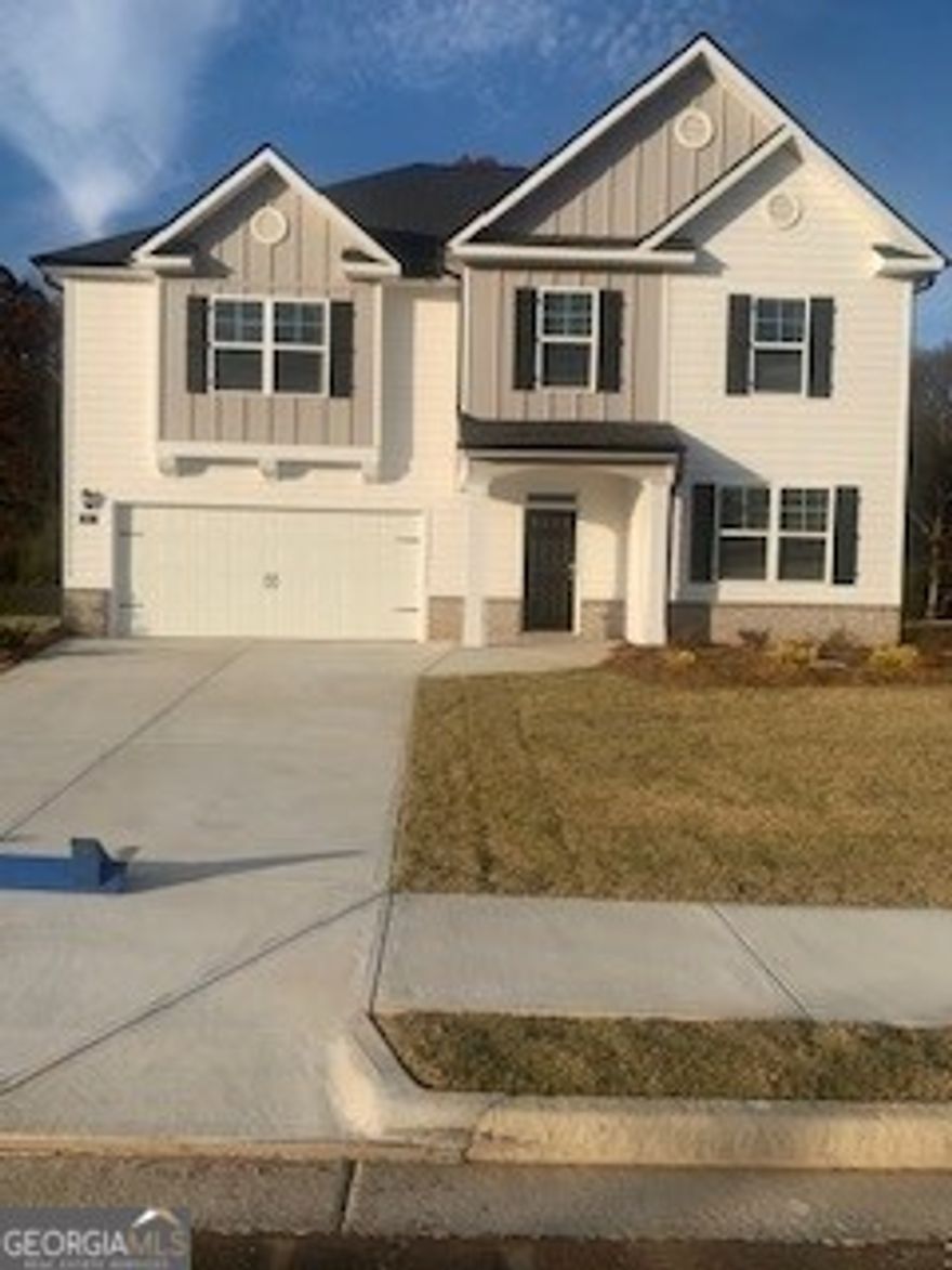 ASK ABOUT OUR INCENTIVES! Large Corner Homesite! Partially Wooded! Jackson County's newest Premier Master Planned Community featuring incredible amenities! Jackson County is approximately 10 miles from I-85, 15 minutes to Downtown Hoschton/Braselton with their quaint shops, restaurants and local brewery. JACKSON LANDING HAS AMAZING AMENITIES; LARGE POOL with covered viewing area  askwith lounge chairs - PLAYGROUND - PICKLEBALL. Kitchen features WHITE cabinets with QUARTZ countertops and stainless-steel electric appliances.  Relax and enjoy coffee in the morning or a glass of wine in the evening while grilling on your private covered patio. Ask about the FREE 2/10 yr warranty through RWC with this home! Conveniences such as Northeast Georgia Medical Center (only 15 minutes away), Chateau Elan Winery and Golf Club (only 20 minutes away), and Pendergrass Flea Market (only 20 minutes away). Stock Photos used. DR Horton at Jackson Landing.