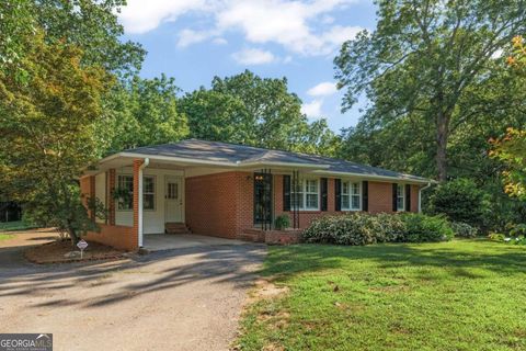 A home in Hiram