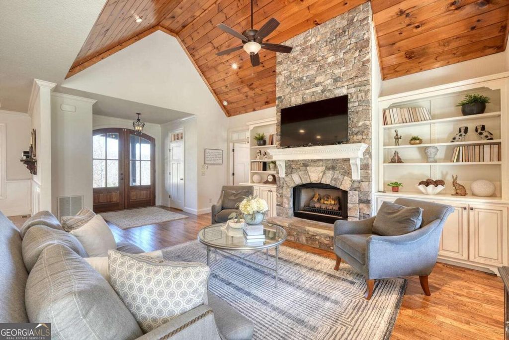 Photo of 215 Harmony Lane, Hiawassee, GA 30546 (MLS # 10656143)