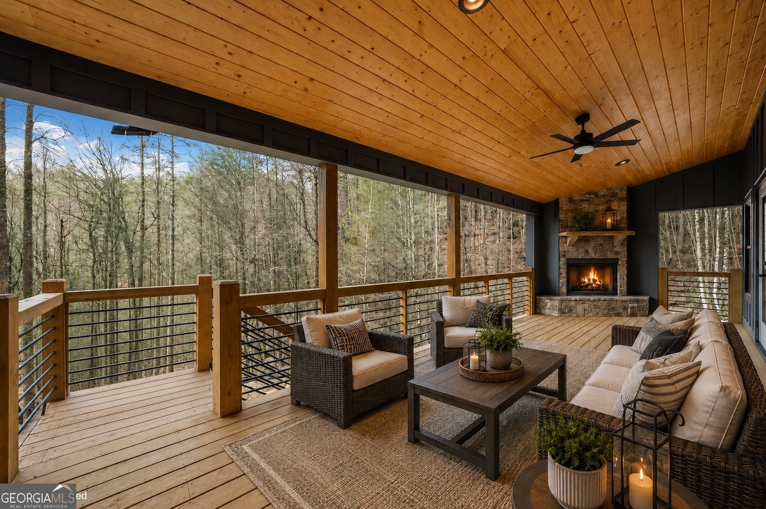 641 Bryant Farm LN
