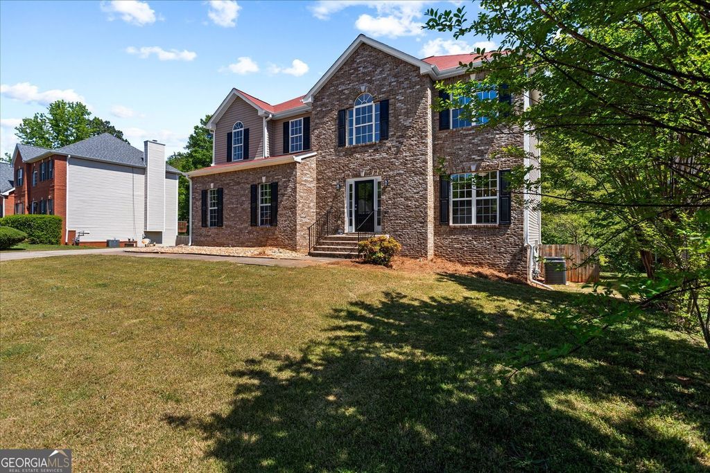 Photo of 3136 Claridge Drive, Conyers, GA 30094 (MLS # 10733727)