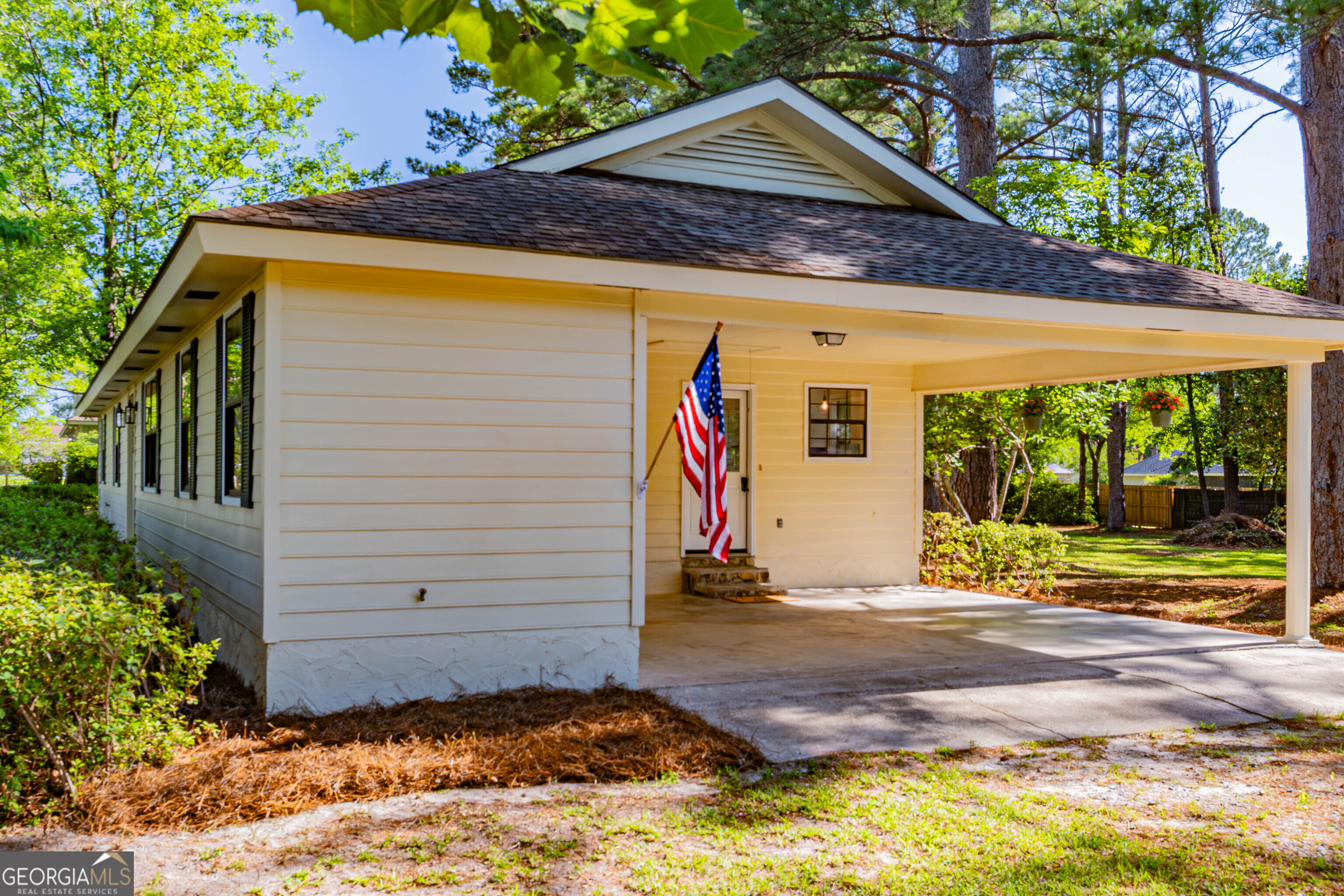 1010 Cherrywood Rd