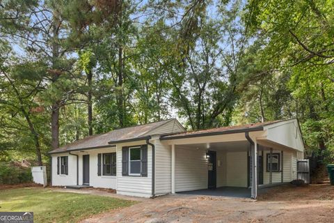 575 San Fernando DR SE Smyrna GA 30080