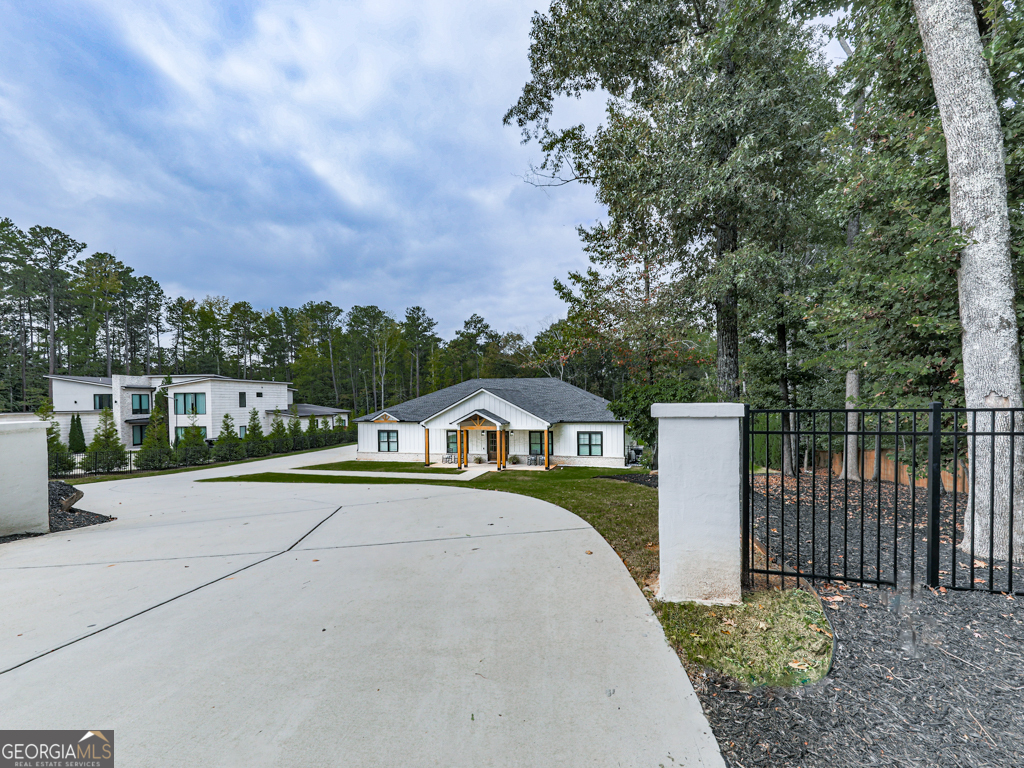 2599 Acworth Due West RD NW