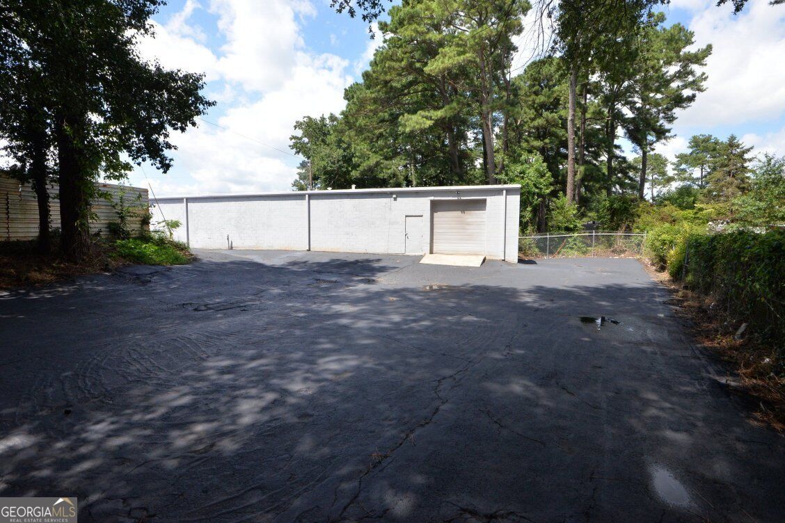 4652 Jonesboro RD B