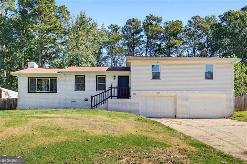 Photo of 4034 Weeks Drive NW, Kennesaw, GA 30144 (MLS # 10877073)