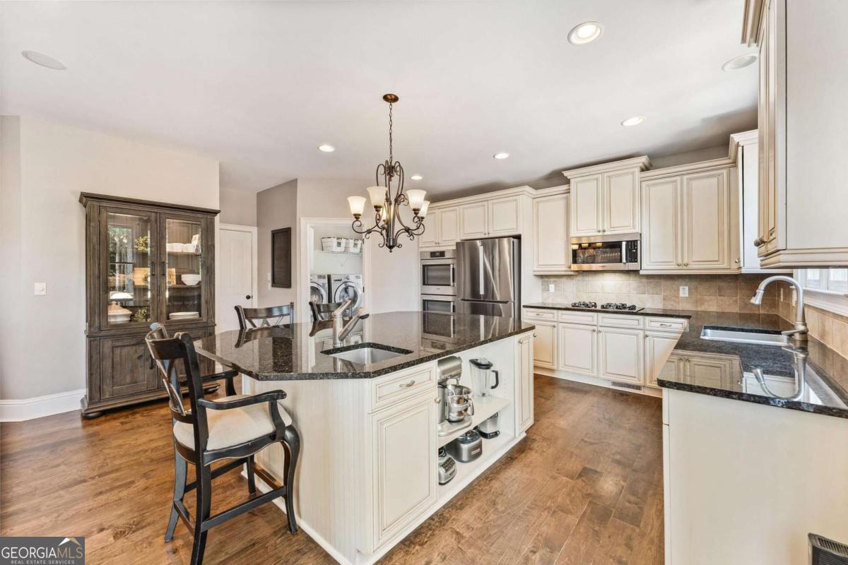 3456 Glen Mist PL