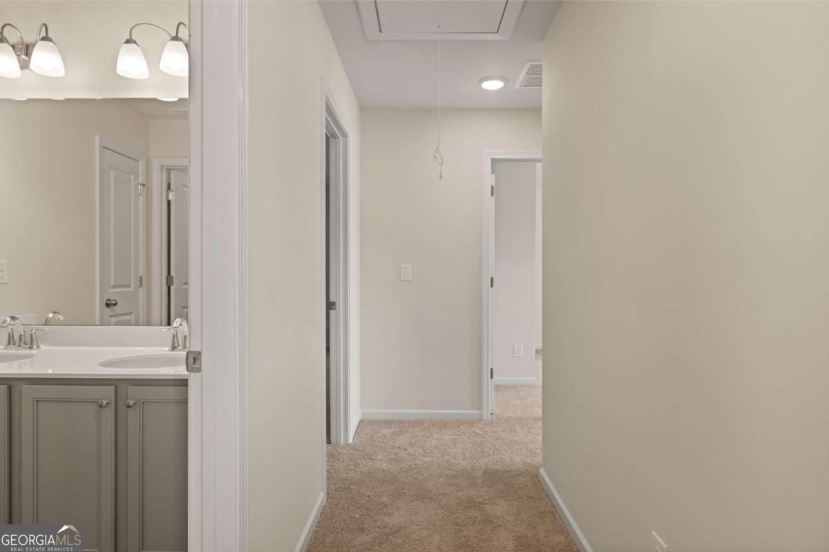 Whisper Creek - Residential