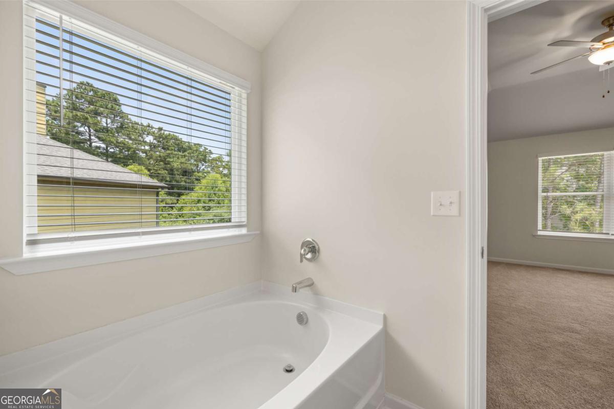 Whisper Creek - Residential