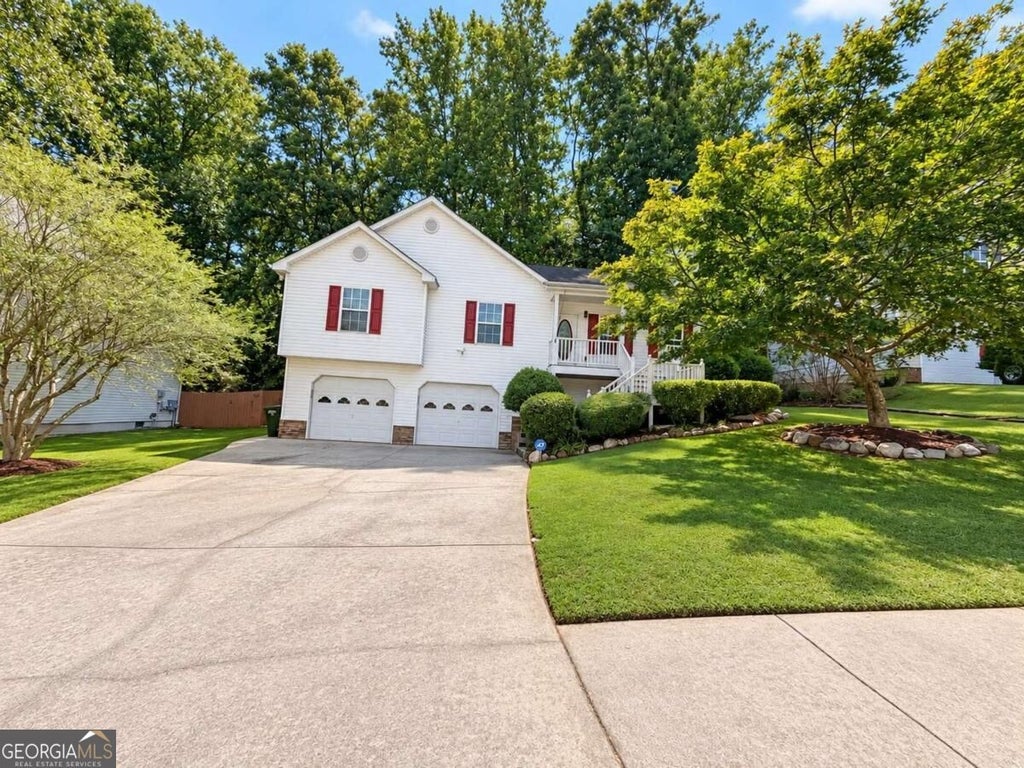 Photo of 113 Jake Taylor Drive, Acworth, GA 30102 (MLS # 10874496)
