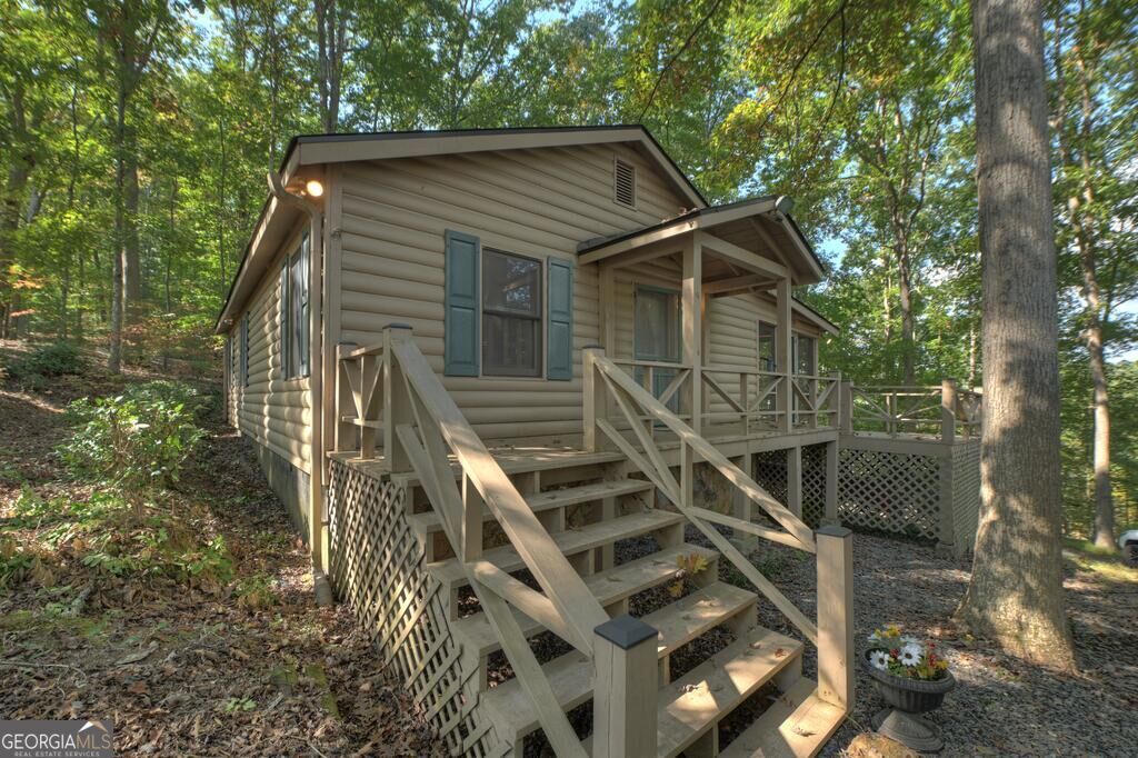 5 Tanglewood LN
