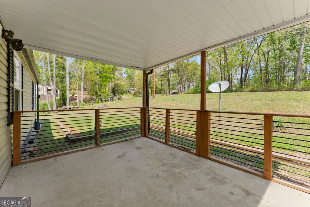 Photo of 1670 Azelea Lane, Gainesville, GA 30507 (MLS # 10728982)