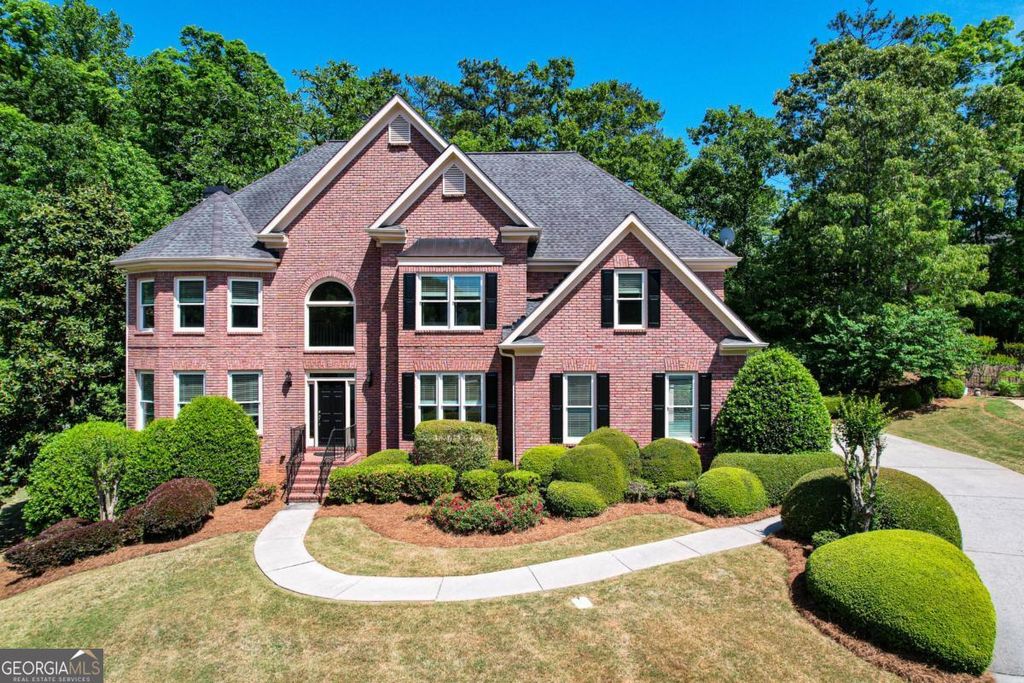 Photo of 7450 Glenmaura Way, Suwanee, GA 30024 (MLS # 10755870)