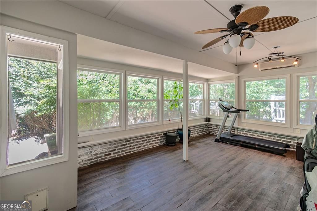 Roswell, Georgia 30048, United States, 3 Bedrooms Bedrooms, ,2 BathroomsBathrooms,Residential,Active,232229