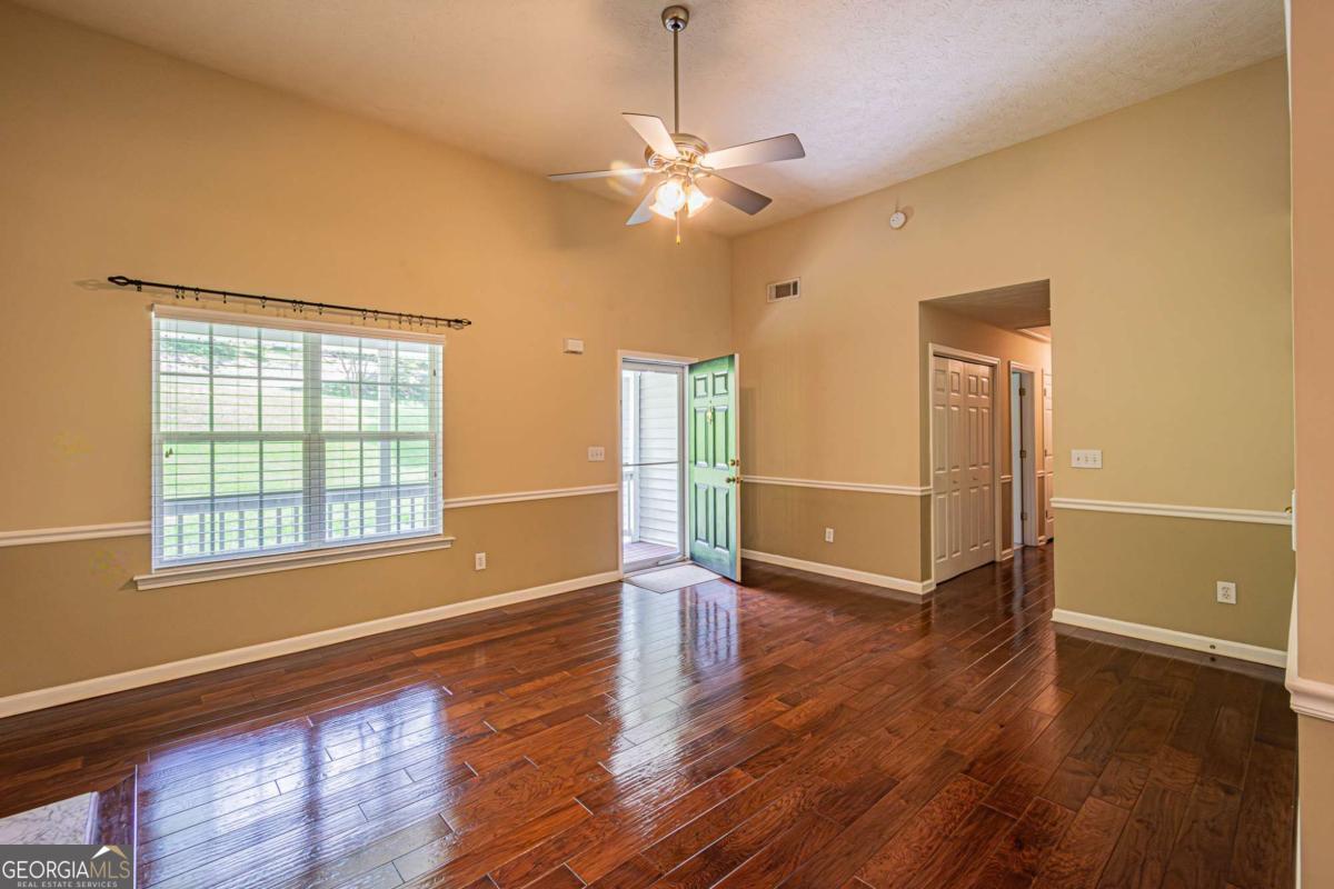 226 Mountain Brook CIR