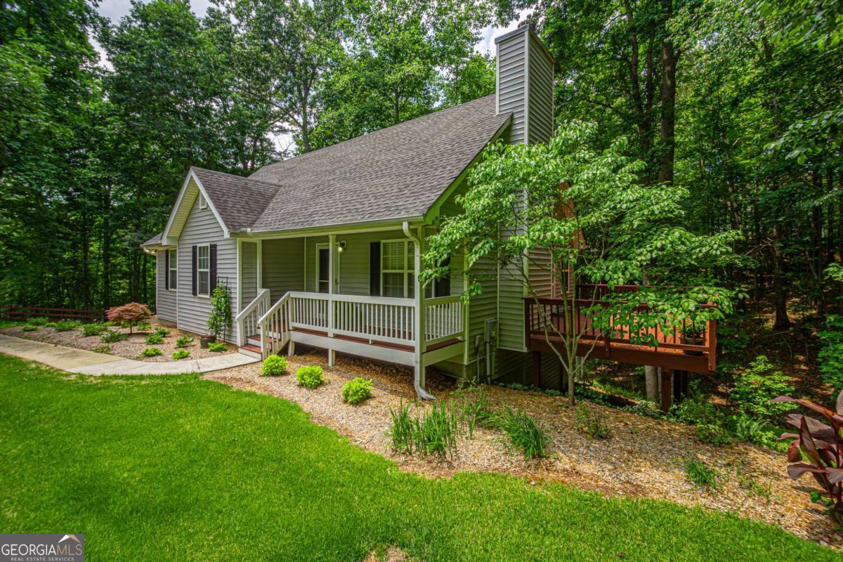 226 Mountain Brook CIR