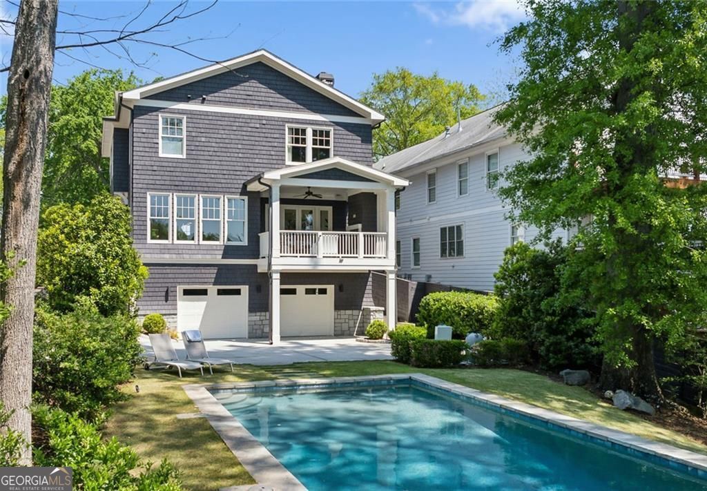 Atlanta, Georgia 30305, United States, 5 Bedrooms Bedrooms, ,5 BathroomsBathrooms,Residential,Pending,116015